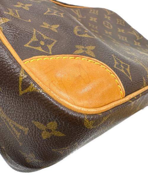 LOUIS VUITTON（ルイ ヴィトン）LOUIS VUITTON (ルイ ヴィトン) モノグラムナイルショルダーバッグ　の古着・服飾アイテム