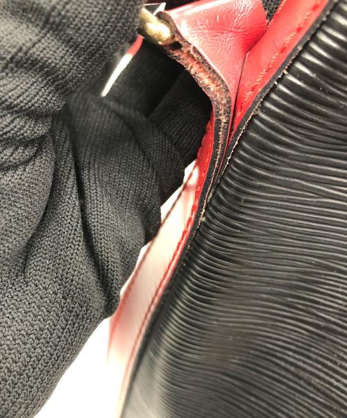 LOUIS VUITTON（ルイ ヴィトン）LOUIS VUITTON (ルイ ヴィトン) エピ　ノエ ブラック×レッドの古着・服飾アイテム