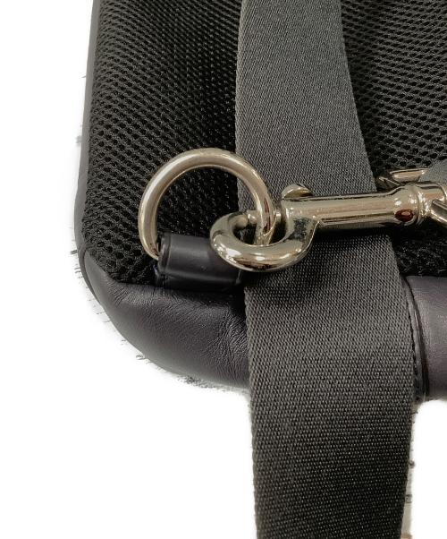 COACH（コーチ）COACH (コーチ) F22379　ボディーバッグ ネイビーの古着・服飾アイテム