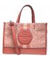 COACH（コーチ）の古着「デンプシー キャリーオール　シグネチャー」｜ピンク