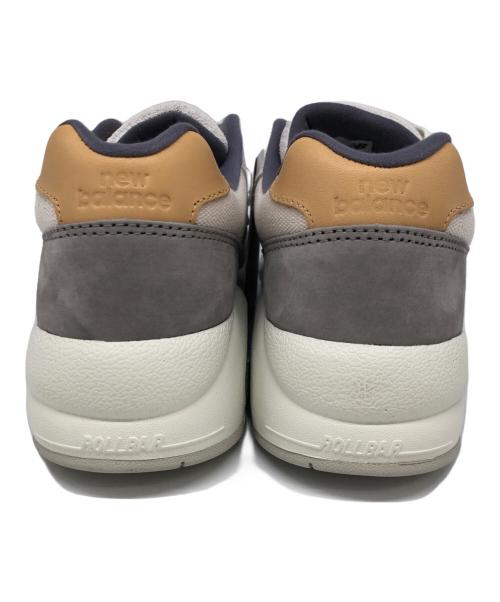 NEW BALANCE（ニューバランス）NEW BALANCE (ニューバランス) KITH (キス) スニーカー ベージュ サイズ:26.5の古着・服飾アイテム