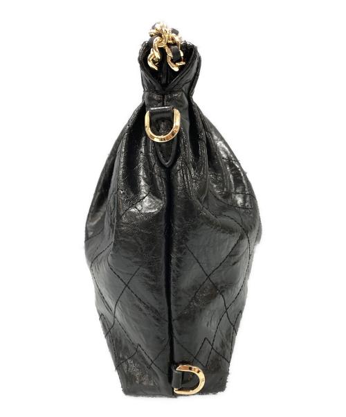 CHARLES & KEITH（チャールズアンドキース）CHARLES & KEITH (チャールズ＆キース) ドゥオ ブレードチェーンハンドルホーボーバッグ ブラック×ゴールドの古着・服飾アイテム