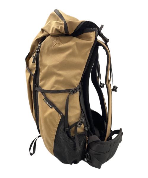PAAGO WORKS（パーゴワークス）PAAGO WORKS (パーゴワークス) BUDDY 33 バックパック ベージュの古着・服飾アイテム