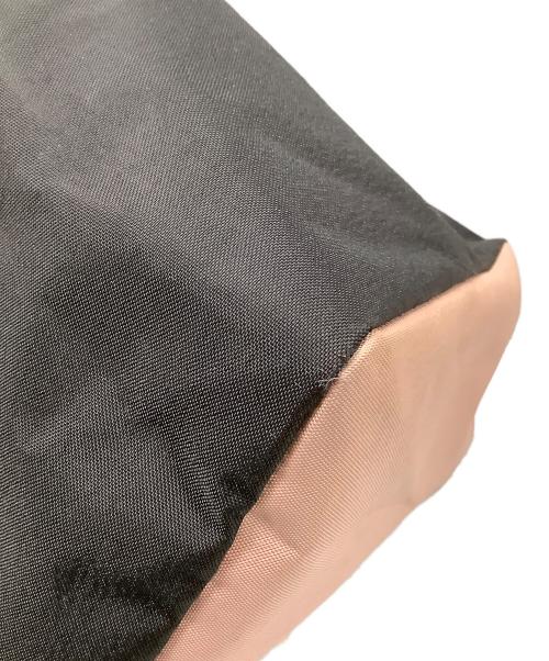 Herve Chapelier（エルベシャプリエ）Herve Chapelier (エルベシャプリエ) ナイロン舟型トートM ブラック×ピンクの古着・服飾アイテム