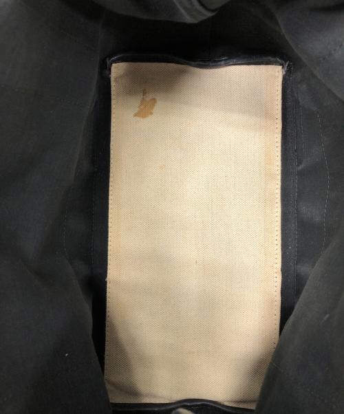 BALENCIAGA（バレンシアガ）BALENCIAGA (バレンシアガ) ネイビーカバスSトート アイボリー×ブラックの古着・服飾アイテム