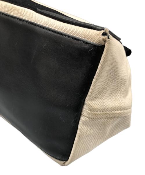 BALENCIAGA（バレンシアガ）BALENCIAGA (バレンシアガ) ネイビーカバスSトート アイボリー×ブラックの古着・服飾アイテム