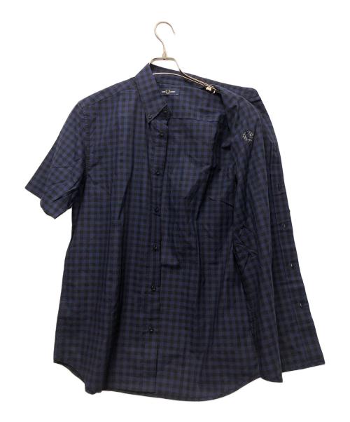 FRED PERRY（フレッドペリー）FRED PERRY (フレッドペリー) 半袖シャツ ネイビー サイズ:Mの古着・服飾アイテム