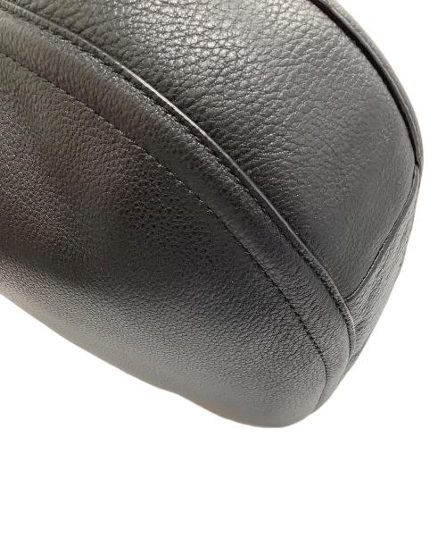 MICHAEL KORS（マイケル・コース）MICHAEL KORS (マイケルコース) リュディア　レザークロスボディバッグ ブラックの古着・服飾アイテム