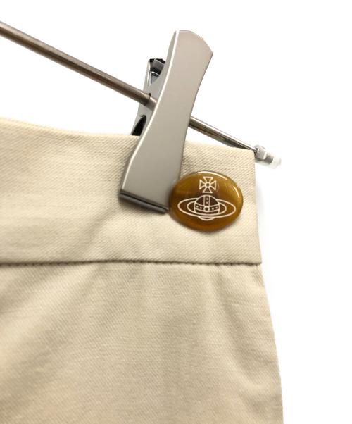 Vivienne Westwood RED LABEL（ヴィヴィアンウエストウッドレッドレーベル）Vivienne Westwood RED LABEL (ヴィヴィアンウエストウッドレッドレーベル) ミディスカート ベージュ サイズ:2の古着・服飾アイテム