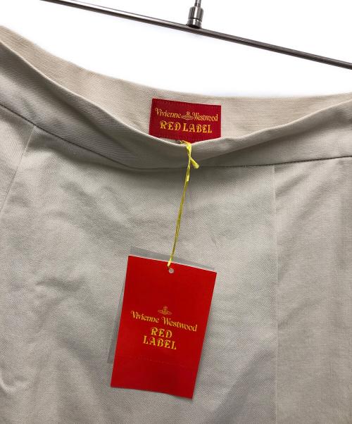 Vivienne Westwood RED LABEL（ヴィヴィアンウエストウッドレッドレーベル）Vivienne Westwood RED LABEL (ヴィヴィアンウエストウッドレッドレーベル) ミディスカート ベージュ サイズ:2の古着・服飾アイテム
