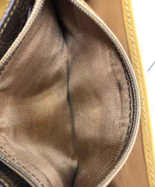 CELINE（セリーヌ）CELINE (セリーヌ) マカダム2つ折り財布 ブラウンの古着・服飾アイテム