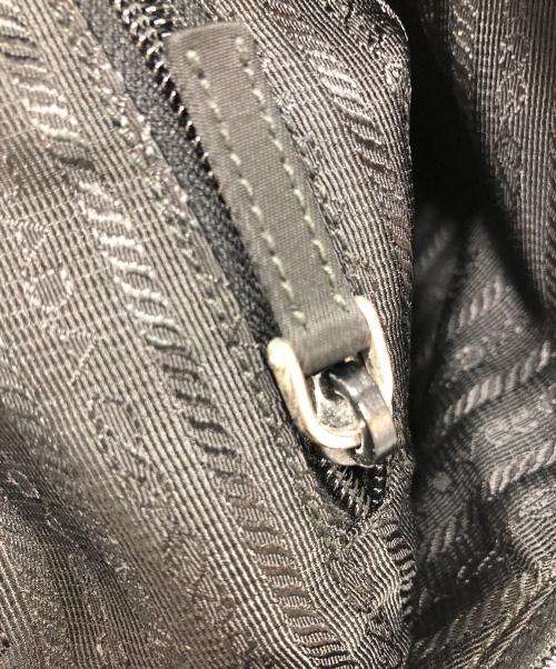 PRADA（プラダ）PRADA (プラダ) ショルダーバッグ ブラックの古着・服飾アイテム