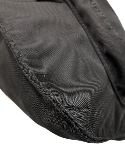 PRADA（プラダ）PRADA (プラダ) ショルダーバッグ ブラックの古着・服飾アイテム