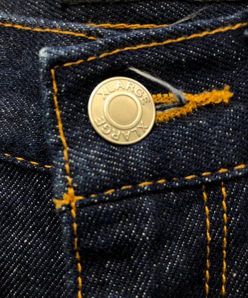 X-LARGE（エクストララージ）X-LARGE (エクストララージ) GRAFFITI DENIM PANTS インディゴ サイズ:32の古着・服飾アイテム