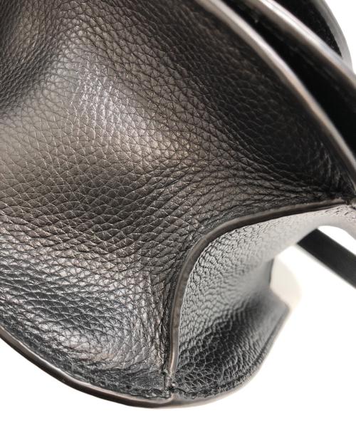 TORY BURCH（トリーバーチ）TORY BURCH (トリーバーチ) ブリテンサドルバッグ ブラックの古着・服飾アイテム