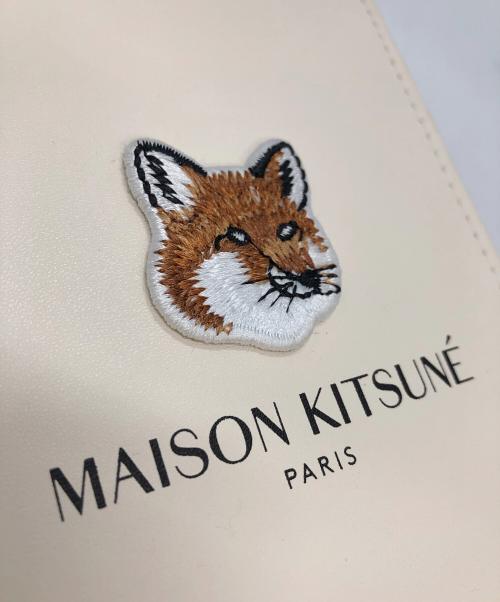 maison kitsune（メゾンキツネ）maison kitsune (メゾンキツネ) LANEIGE (ラネージュ) ショルダーポーチ アイボリーの古着・服飾アイテム