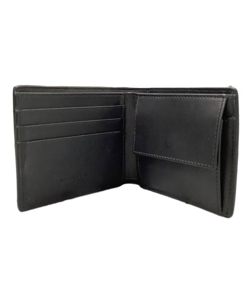BOTTEGA VENETA（ボッテガベネタ）BOTTEGA VENETA (ボッテガベネタ) カセットマキシイントレチャートコンパクト二つ折り財布 ブラックの古着・服飾アイテム