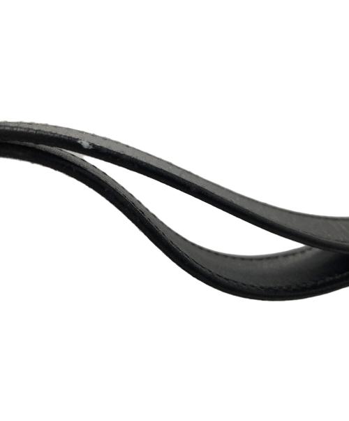 GUCCI（グッチ）GUCCI (グッチ) タイガーヘッドワンショルダーバッグ ブラックの古着・服飾アイテム