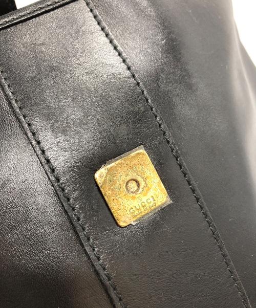 GUCCI（グッチ）GUCCI (グッチ) タイガーヘッドワンショルダーバッグ ブラックの古着・服飾アイテム