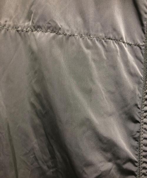 PEUTEREY（ピューテリー）PEUTEREY (ピューテリー) ナイロンジャケット カーキ サイズ:Lの古着・服飾アイテム