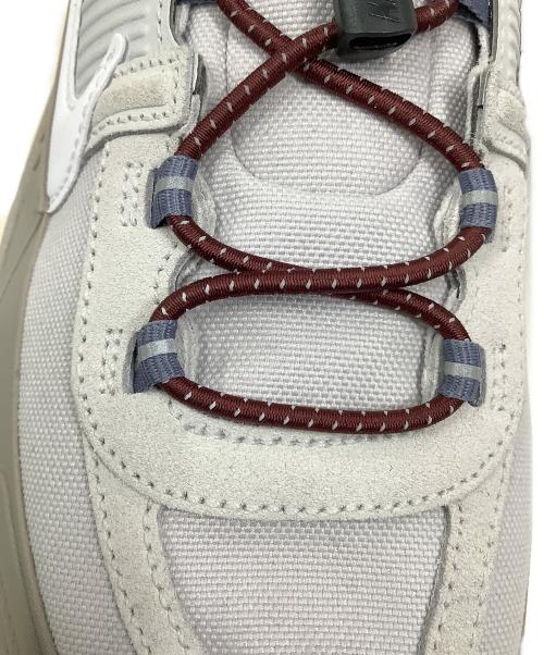 NIKE（ナイキ）NIKE (ナイキ) Zoom Vomero Roam(ズーム ボメロ ローム) ベージュ×ホワイト サイズ:US 9.5の古着・服飾アイテム