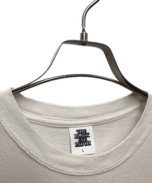 THE BLACK EYE PATCH（ブラックアイパッチ）THE BLACK EYE PATCH (ブラックアイパッチ) BRICKED OG LABEL TEE ホワイト サイズ:Lの古着・服飾アイテム