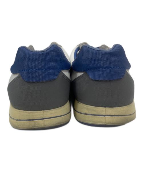 ECCO（エコー）ECCO (エコー) ゴルフシューズ アイボリー×ブルー サイズ:42の古着・服飾アイテム