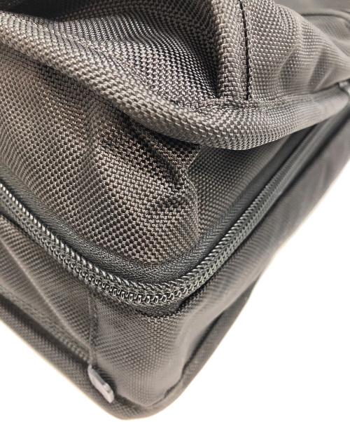 TUMI（トゥミ）TUMI (トゥミ) エクスパンダブルビジネスバッグ　ブリーフケース ブラックの古着・服飾アイテム