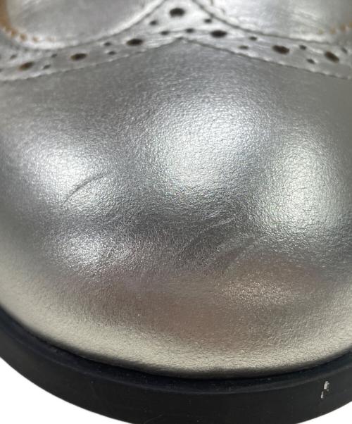 BIRKENSTOCK（ビルケンシュトック）BIRKENSTOCK (ビルケンシュトック) LARAMIE LOW(ララミー ロー) シルバーカラー サイズ:40の古着・服飾アイテム