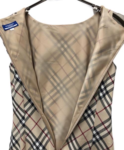 BURBERRY BLUE LABEL（バーバリー ブルー レーベル）BURBERRY BLUE LABEL (バーバリーロンドンブルーレーベル) ノースリーブ・キャミソールワンピース ベージュ サイズ:Mの古着・服飾アイテム