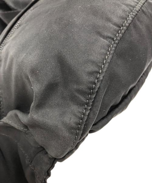 PRADA（プラダ）PRADA (プラダ) ナイロンボディーバッグ ブラックの古着・服飾アイテム