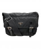 PRADAプラダ）の古着「ナイロンメッセンジャーバッグ」｜ブラック