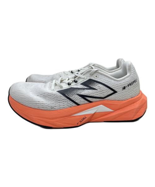 NEW BALANCE（ニューバランス）NEW BALANCE (ニューバランス) FUELCEL PROPEL V5 CG5(フューエルセル プロペル v5 CG5) ホワイト×オレンジ サイズ:28.5cmの古着・服飾アイテム
