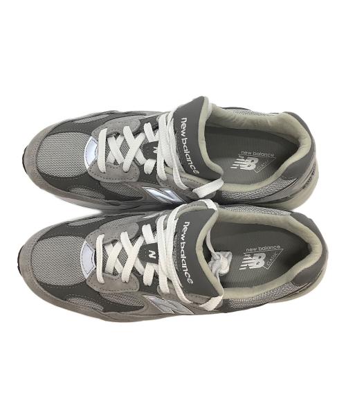 NEW BALANCE（ニューバランス）NEW BALANCE (ニューバランス) 992　 グレー×ホワイト サイズ:27.5ｃｍの古着・服飾アイテム