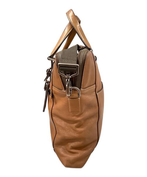 TUMI（トゥミ）TUMI (トゥミ) ビーコンヒル　ビジネスバッグ ブラウンの古着・服飾アイテム