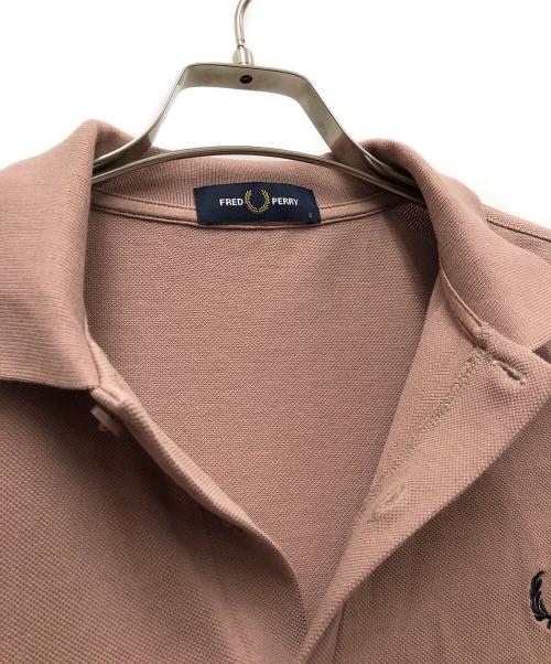 FRED PERRY（フレッドペリー）FRED PERRY (フレッドペリー) ポロシャツ ベージュ サイズ:Sの古着・服飾アイテム