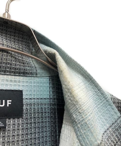 HUF（ハフ）HUF (ハフ) 半袖シャツ ブルー×ブラック サイズ:Lの古着・服飾アイテム
