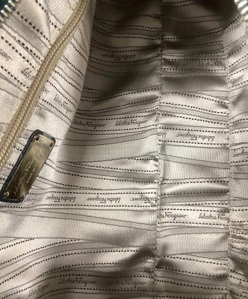 Salvatore Ferragamo（サルヴァトーレ フェラガモ）Salvatore Ferragamo (サルヴァトーレ フェラガモ) ガンチーニマリッサ　ハンドバッグ ダークグリーンの古着・服飾アイテム