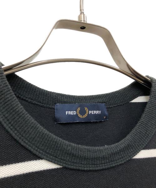 FRED PERRY（フレッドペリー）FRED PERRY (フレッドペリー) 半袖カットソー ホワイト×ブラック サイズ:FREEの古着・服飾アイテム