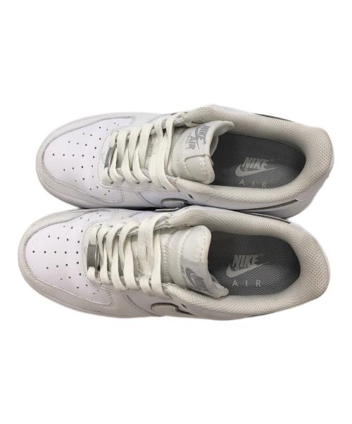 NIKE（ナイキ）NIKE (ナイキ) ＡＩＲ　ＦＯＲＣＥ１　エアフォースワン　ローカットスニーカー ホワイト サイズ:24.5ｃｍの古着・服飾アイテム
