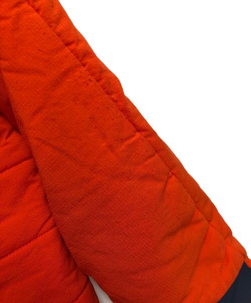 Patagonia（パタゴニア）Patagonia (パタゴニア) ナノエアフーディ オレンジ×ネイビー サイズ:Mの古着・服飾アイテム