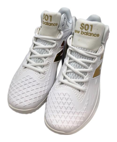 NEW BALANCE（ニューバランス）NEW BALANCE (ニューバランス) トレーニングシューズ ホワイト サイズ:25.5の古着・服飾アイテム