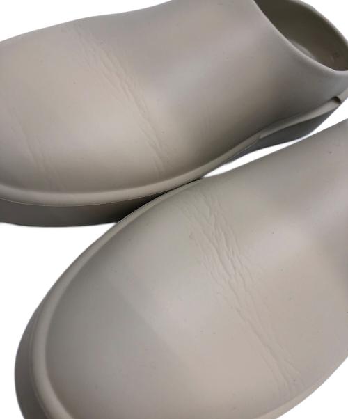 Fear Of God（フィア・オブ・ゴッド）FEAR OF GOD (フィア・オブ・ゴッド) スリッポン アイボリー サイズ:26−26.5の古着・服飾アイテム