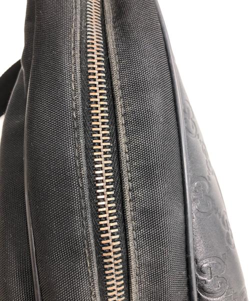 GUCCI（グッチ）GUCCI (グッチ) グッチシマ　クロスボディーバック ブラックの古着・服飾アイテム