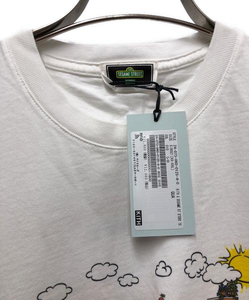 KITH（キス）KITH (キス) SESAME STREET (セサミストリート) 半袖カットソー ホワイト サイズ:Sの古着・服飾アイテム