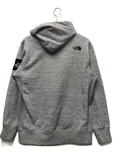 THE NORTH FACE（ザ ノース フェイス）THE NORTH FACE (ザ ノース フェイス) スクエアロゴフーディ グレー サイズ:Lの古着・服飾アイテム