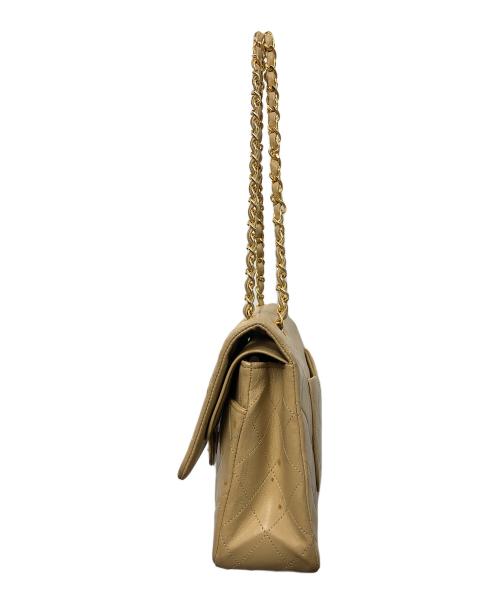 CHANEL（シャネル）CHANEL (シャネル) マトラッセ　ダブルチェーンショルダーバッグ ベージュの古着・服飾アイテム