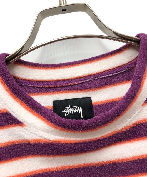 stussy（ステューシー）stussy (ステューシー) Striped Polar Fleece Crew ホワイト×パープル サイズ:Sの古着・服飾アイテム