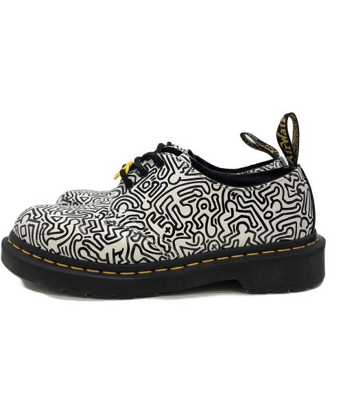 Dr.Martens（ドクターマーチン）Dr.Martens (ドクターマーチン) Keith Haring (キースヘリング) 3ホールブーツ ブラック×ホワイト サイズ:UK4の古着・服飾アイテム