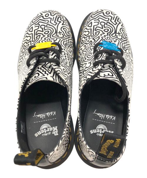 Dr.Martens（ドクターマーチン）Dr.Martens (ドクターマーチン) Keith Haring (キースヘリング) 3ホールブーツ ブラック×ホワイト サイズ:UK4の古着・服飾アイテム